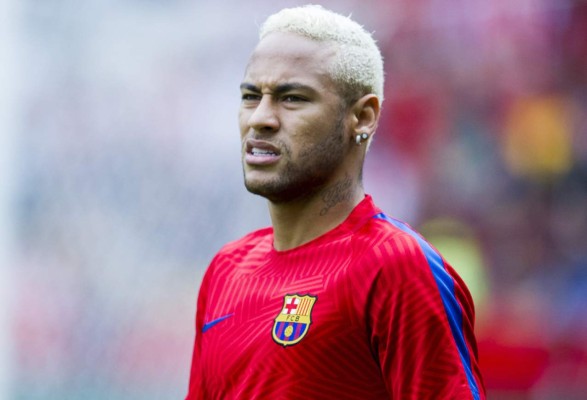 ¡Polémica! Fiscalía pide procesar a Neymar por corrupción y estafa
