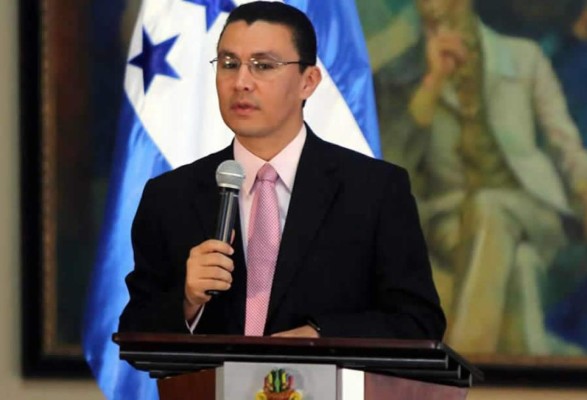 Gobierno convoca a diálogo a todos los sectores para resolver problema de transporte