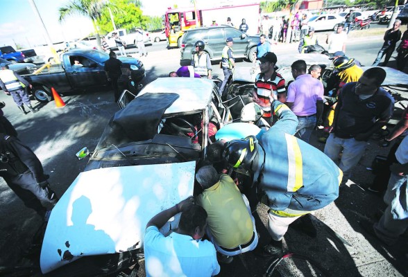 'Solo la mano de Dios lo pudo salvar”: Esposa de taxista