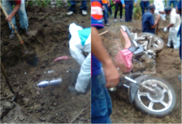 Encuentran enterrado con todo y moto a joven en La Lima
