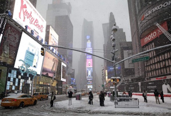 Nueva York se prepara para una tormenta de nieve sin precedentes