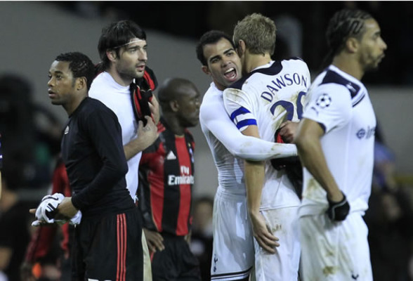 Tottenham pasa a cuartos sin Wilson Palacios