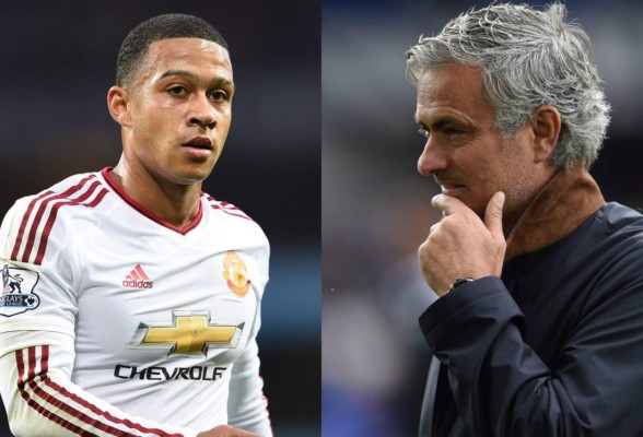 Mourinho no quiere a Depay en el Manchester United