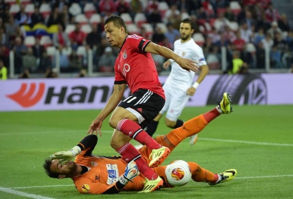 Sevilla recupera el trono europeo y prolonga la maldición del Benfica