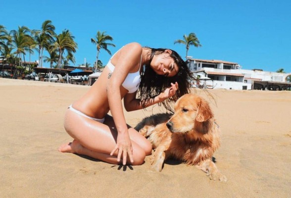 Hija de Mariana Levy presume cuerpazo en bikini blanco