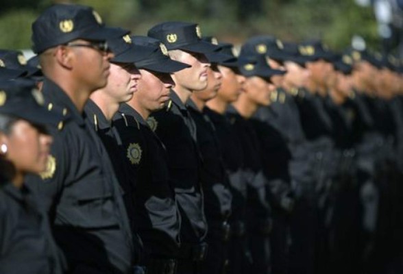 Caen policías guatemaltecos que asaltaron a atletas hondureños