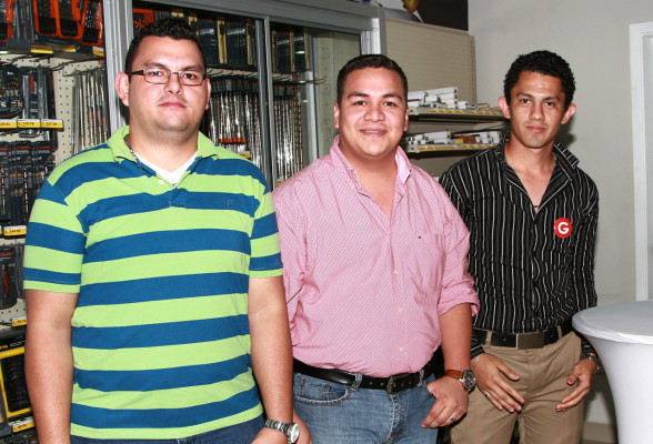 Agencia Global abre otra agencia