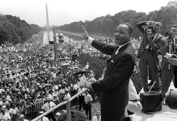 Revelan la carta intimidatoria que envió el FBI a Martin Luther King