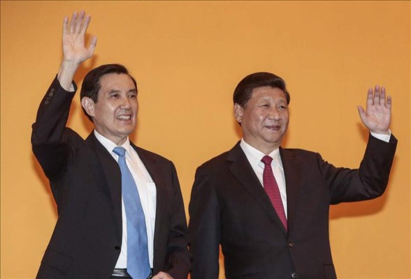 Presidentes de China y Taiwán hacen historia con su primera cumbre en 66 años