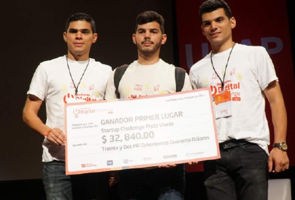Hermanos crean aplicación para microempresas y ganan reto digital