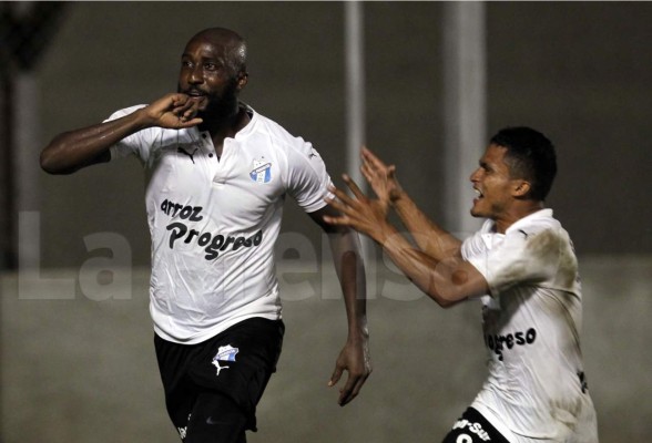 El Honduras Progreso doblega al Social Sol que se complica