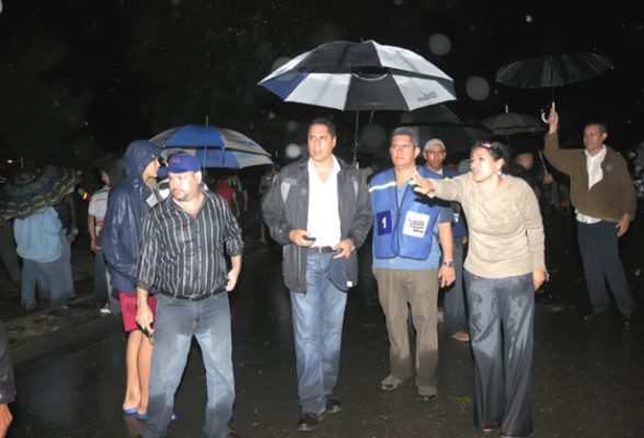 Tegucigalpa: Lluvia causa caos y destrucción