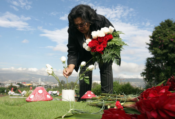 Políticos protegen a prófugos: Julieta Castellanos