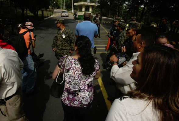 Fotogalería: Así fue el paso de Mario Zelaya por los juzgados de Honduras
