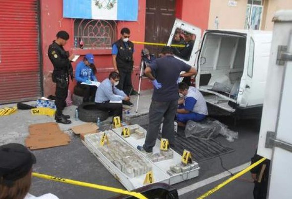 Decomisan más de dos millones de dólares a guatemalteco