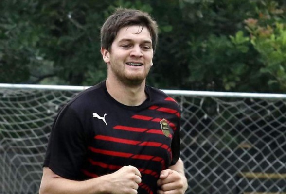 Uruguayo Cristhian Gutiérrez no sigue más en Real España