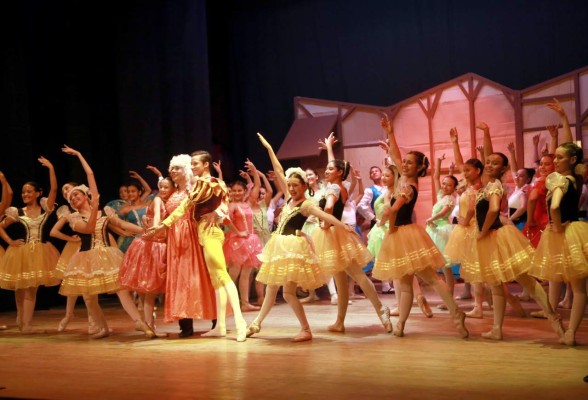 'La niña malcriada” le robará el corazón