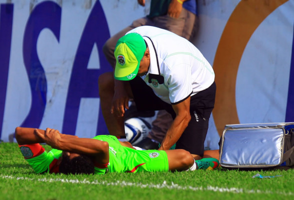 Mario Berríos sufre grave lesión y estará seis meses de baja