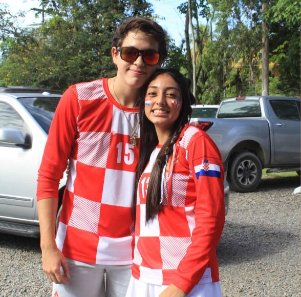 Alejandro Fernández y Dayana Cerrato