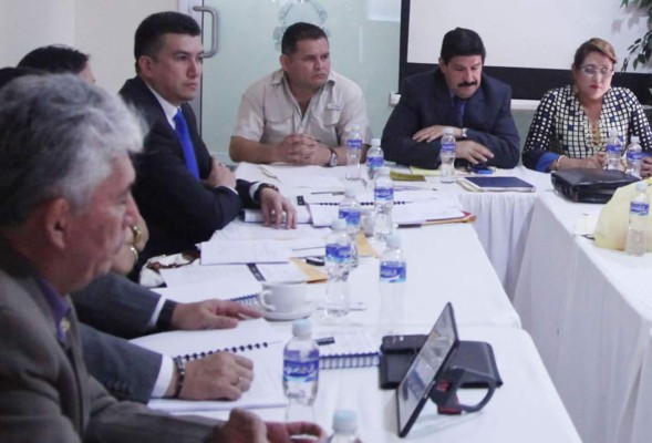 Argueta: El Ministerio Público no puede opinar sobre un plebiscito