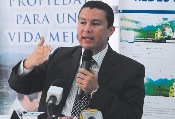 Detectaron 600 casos de corrupción en el IP, dice Ebal Díaz
