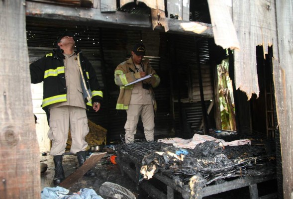 Bebé se calcina al quemarse la casa adonde vivía