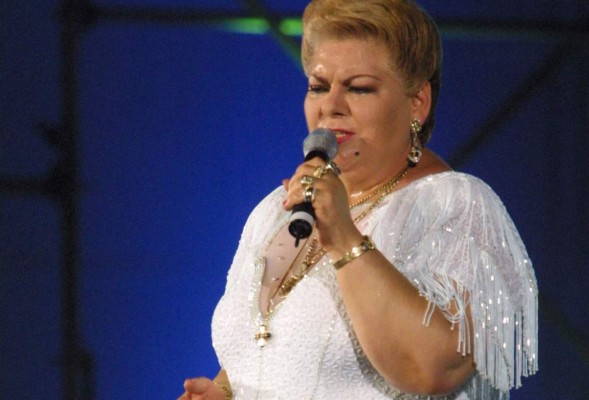 Paquita la del Barrio quiere una biografía sin rencores
