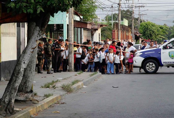 De varios balazos matan a un joven en San Pedro Sula