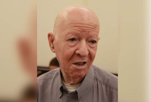 Pesar por fallecimiento del maestro de español Osmán Perdomo