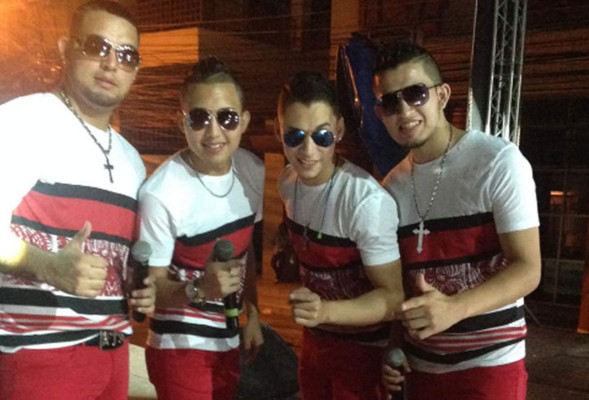 Continúa la fiesta hoy en la Plaza Juniana de la 105