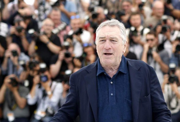 Robert de Niro: 'Votar es más poderoso que las bombas, la gente debe votar'