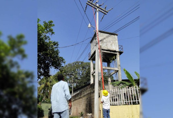 Enee corta energía a centros técnicos de El Progreso