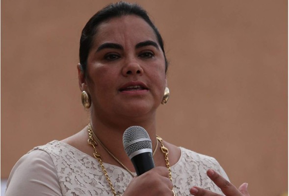 Hermana de Rosa de Lobo manejó cheques del Praf