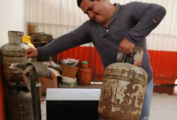 Chimbo de gas baja más de 9 lempiras