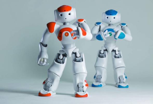 NAO, el robot que atenderá a clientes en bancos de Japón