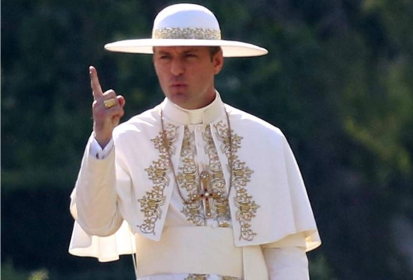 Jude Law, listo para encarnar al papa en nueva serie