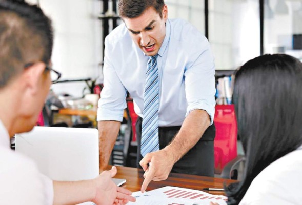 Lo que caracteriza a un mal líder dentro de las empresas