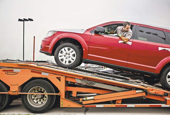 La industria automotriz ilustra el dilema que enfrenta la Fed