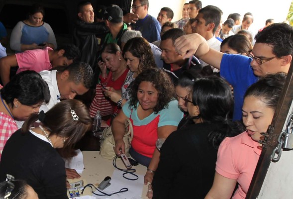 Gobierno incrementará masa salarial en 7.8%