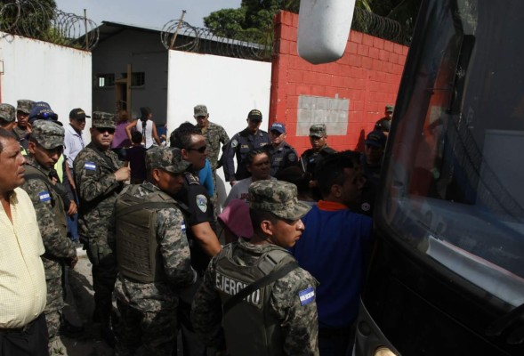 Más de 300 menores hondureños han sido deportados de México está semana