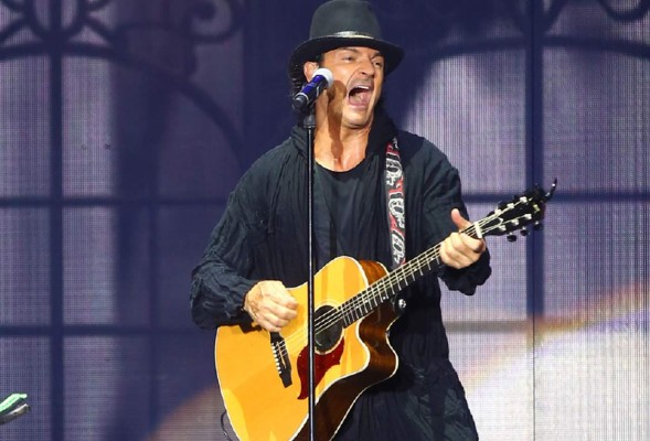 Ricardo Arjona vuelve a cautivar a sampedranos