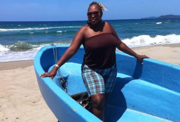 Atentado en el puerto deja una madre y su hija heridas