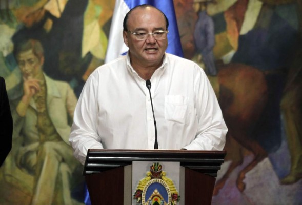 Gobierno confirma reducción al ajuste por combustible en factura de la Enee