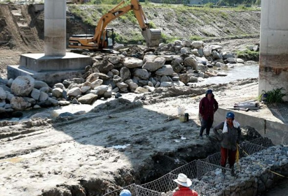 En marzo culmina obra en río Choloma