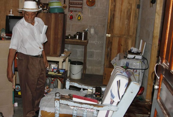 A su vivienda llegan a matar a esposos y sus dos hijas