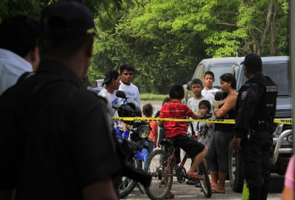 Hallan cadáver con cartel: 'Por andar con mujeres casadas'  