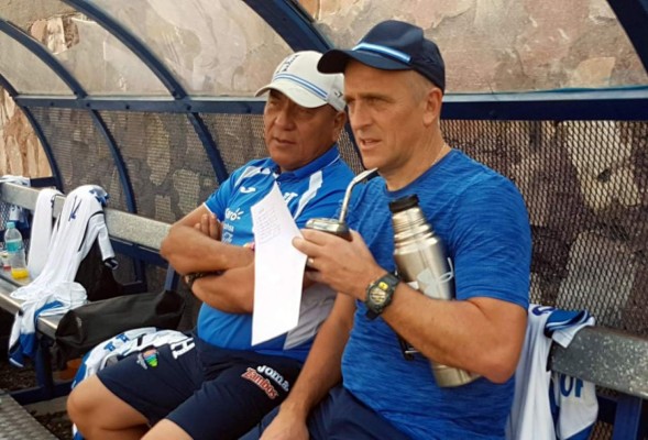 Fabián Coito ya trabaja de la mano con Carlos Tábora en la Sub-20 de Honduras