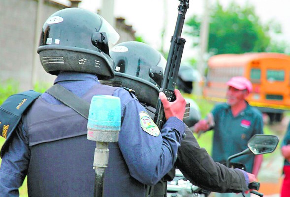 Seguridad replantea proceso para la depuración policial