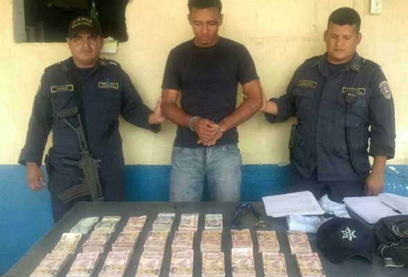 Cae guardia que asaltó los cines a los que daba seguridad