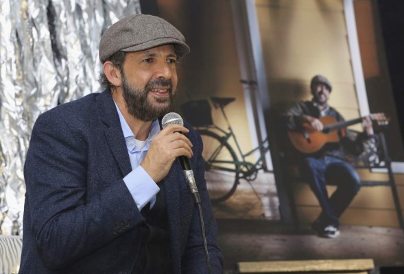 Las mejores 10 canciones de Juan Luis Guerra